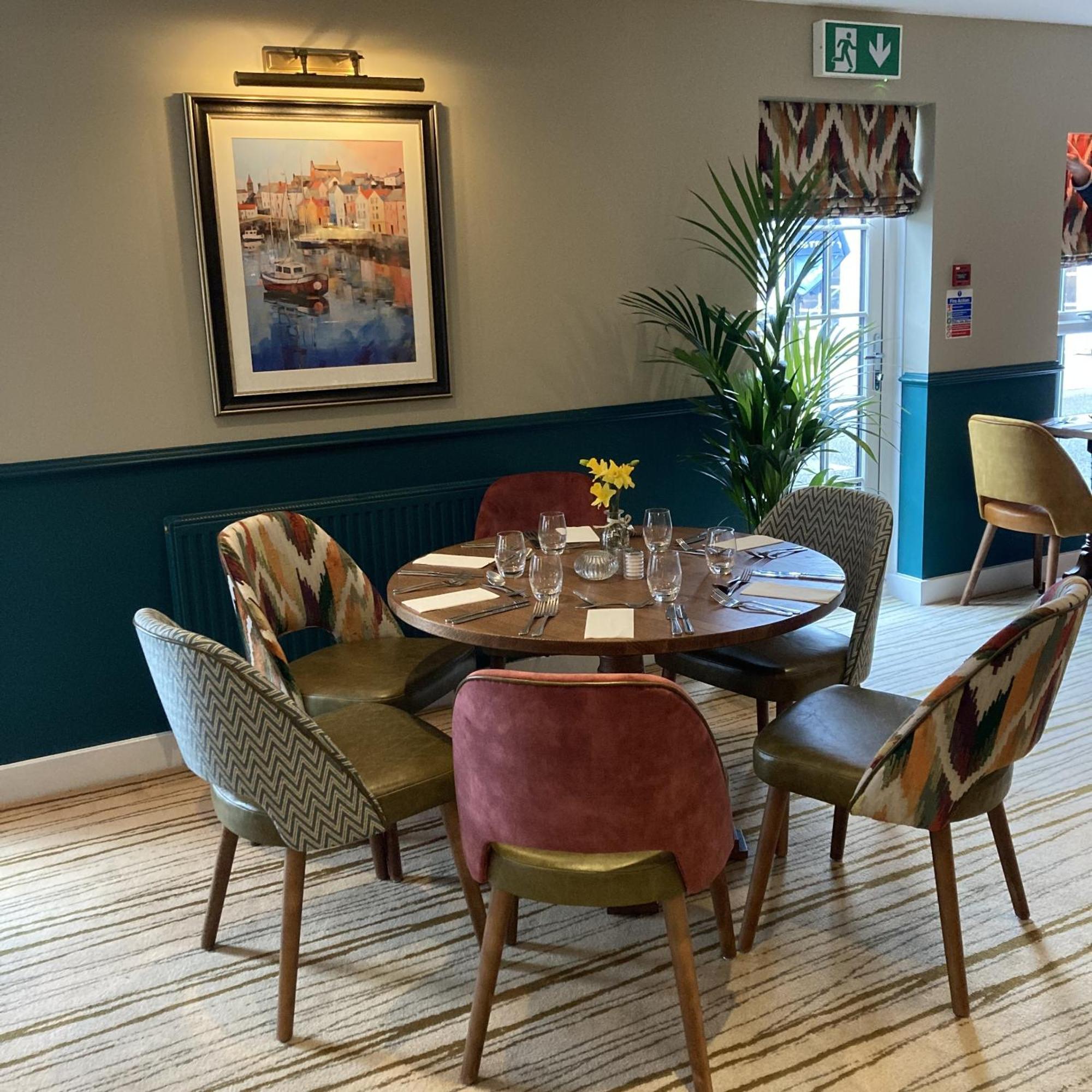The Britannia Inn & Waves Restaurant St Austell Buitenkant foto